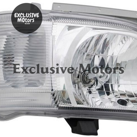 Toyota Hiace Right-Hand Headlight (2004-2010)