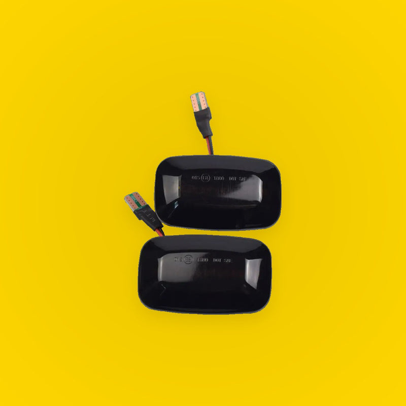 2x Dynamic LED Side Marker for 79 series(1999+)