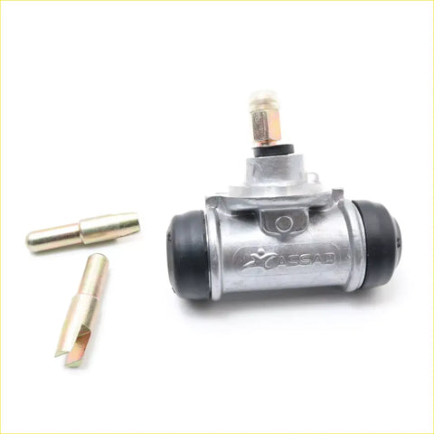 Silver metal 5/8 inch wheel brake cylinder with black rubber caps and brass fitting for Nissan Datsun D21 Navara Ute