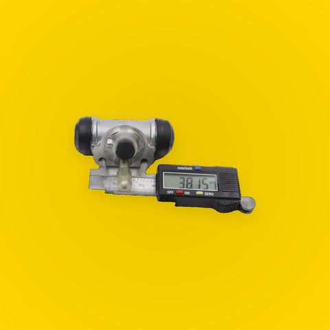 5/8" Wheel Brake Cylinder for Nissan Datsun D21 Navara Ute 1986-1997