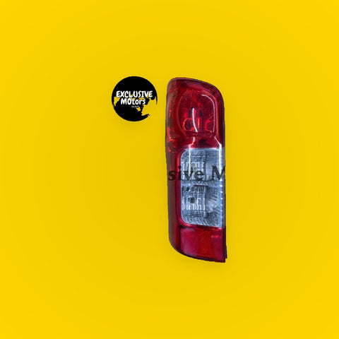Left-Hand Bulb Type Tail Light for Nissan NV350 E26