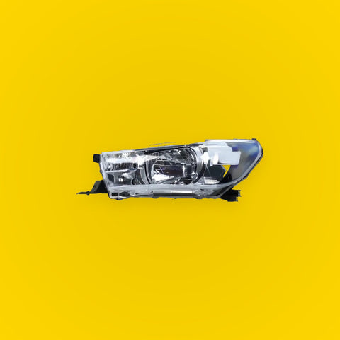 Left Headlight Halogen for Toyota Hilux (2020+)