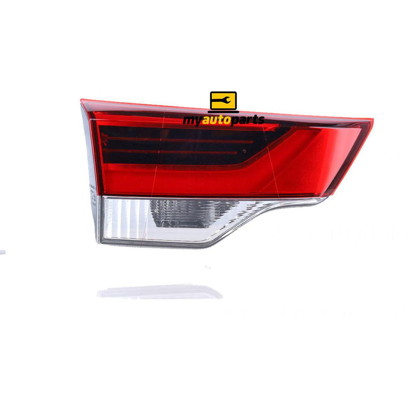 APG All Crash Toyota Kluger OEM Lift Gate Lamp Passenger