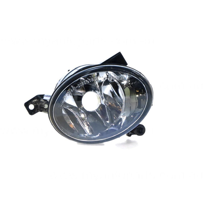 APG All Crash Fog Lamp Drivers Side Certified suits
