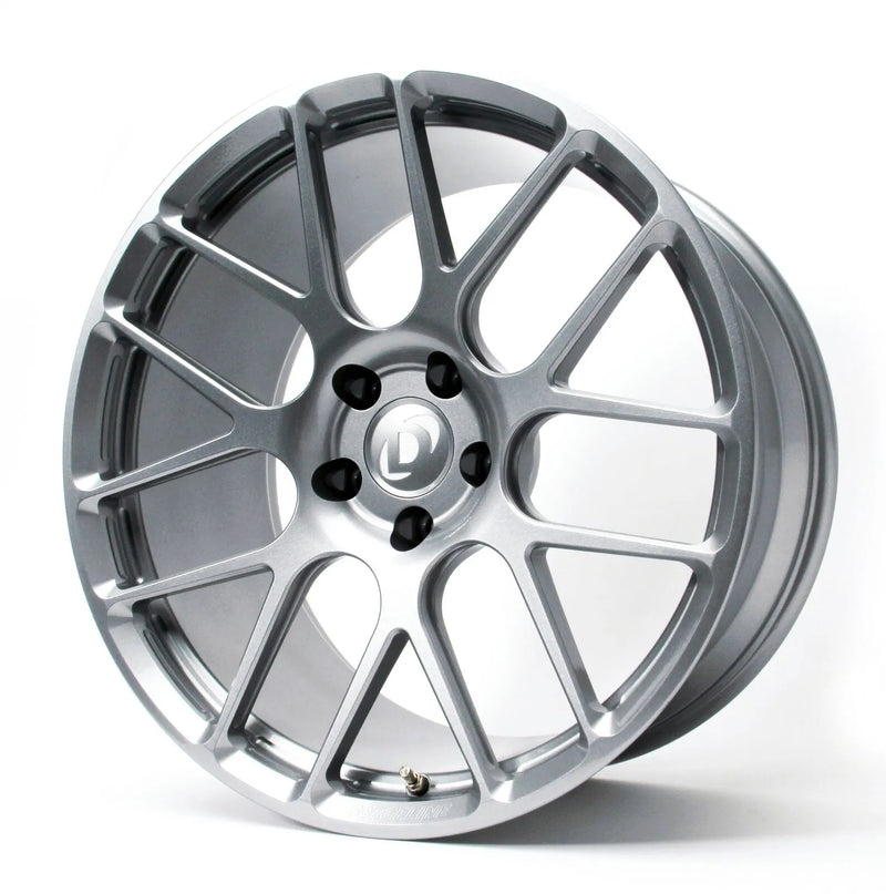 Dinan D750-0063-SE1-SIL Forgeline SE1 Performance Wheel