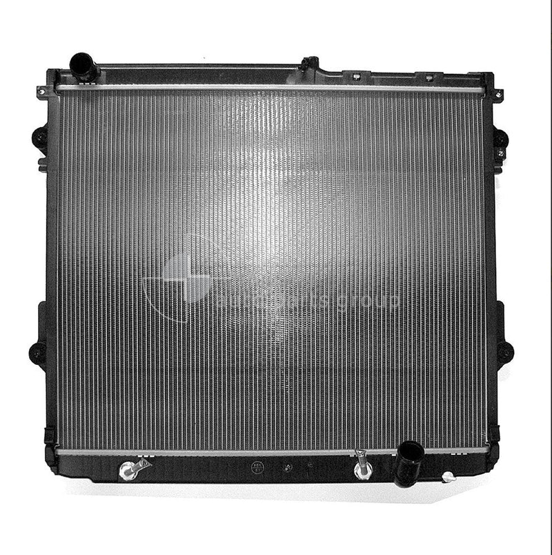 Toyota Landcruiser VDJ200 Radiator 4.5L Diesel (2007-2018)