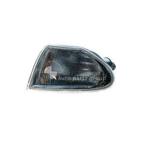 APG All Crash Front Park / Indicator Lamp Passenger Side