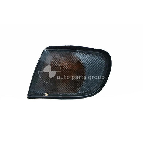 APG All Crash Front Park / Indicator Lamp Passenger Side