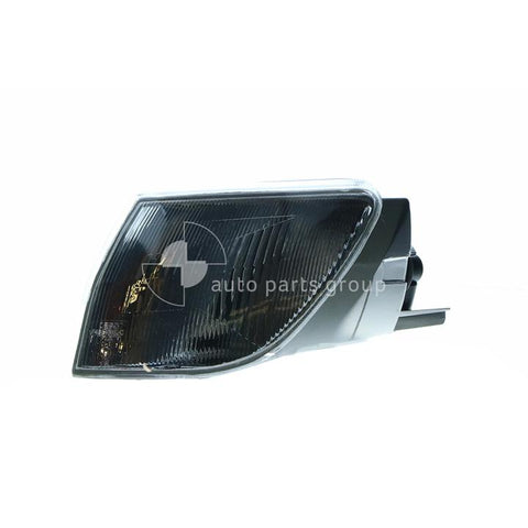 APG All Crash Front Park / Indicator Lamp Passenger Side