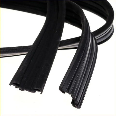 Black rubber door glass run channel seal with ribbed texture and tapered ends for Isuzu Elf NPR NKR GMC W series left side