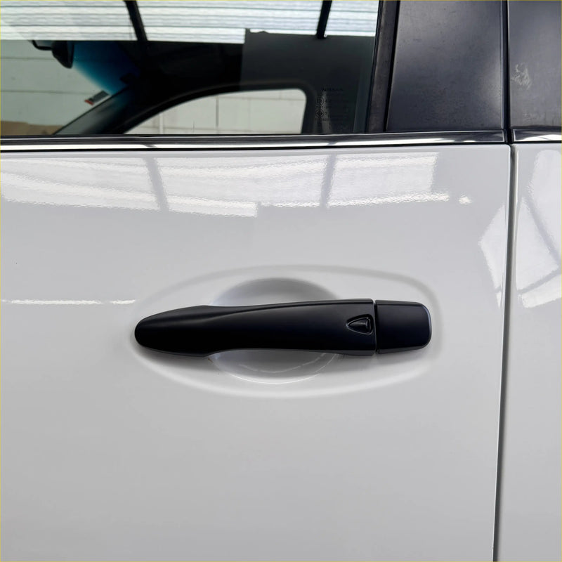 Black plastic door handle cover with sleek modern design matte finish for nissan navara np300 2015-2020 smart key