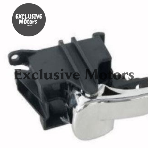 Nissan Navara D40 Right Hand Inner Door Handle (2005-2015)