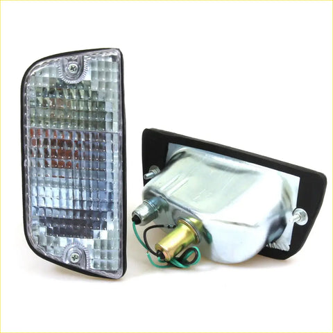 Front turn signal lights clear with textured lens and chrome housing for nissan datsun 620 1972-1979