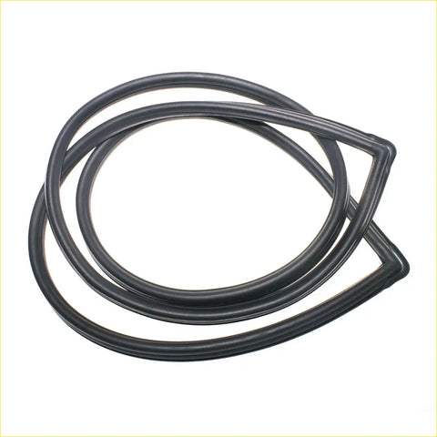 Black rubber front windscreen seal for mazda familia m1000 1963-1968 with smooth textured surface and reinforced corners