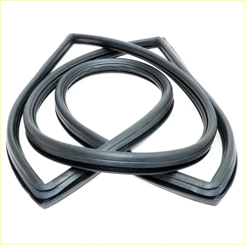Black rubber weather stripping seal for front windshield on datsun nissan bluebird 510 1968-1973 model
