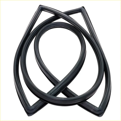 Black rubber front windshield weatherstrip seal for Nissan Datsun Bluebird 510 1500 automotive window frames