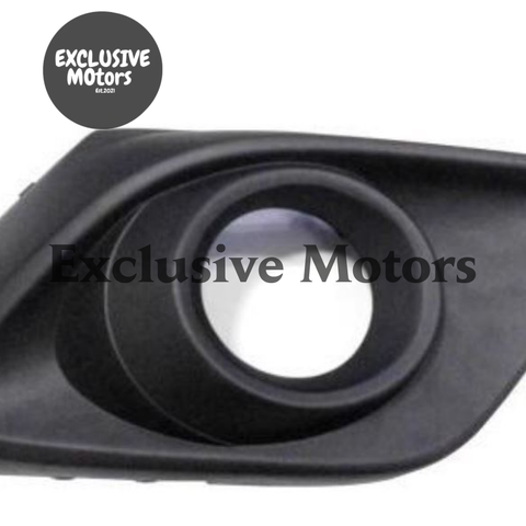 Mazda 3 Axela Right-Hand Fog Light Cover with Hole (2014-2017)