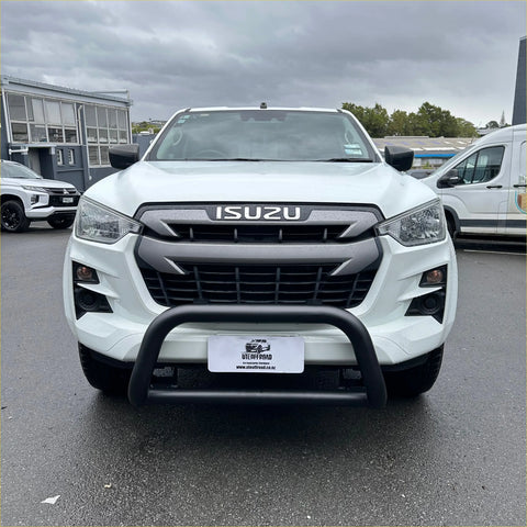 White isuzu d-max 2021-2023 with matte black medium size nudge bar and black front bumper guard