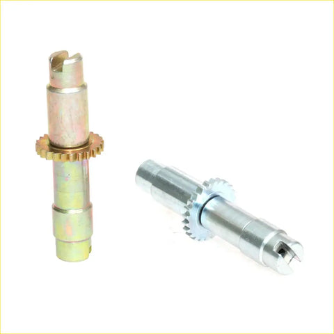 Two metallic rear drum brake shoes adjusters with brass and silver gears for toyota hilux 3rd gen 1978-1983