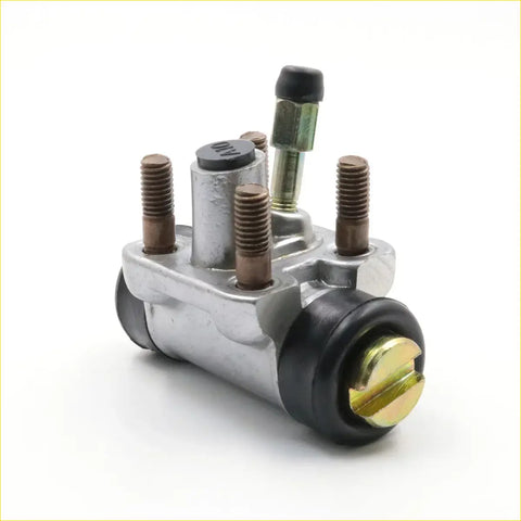 Rear wheel brake cylinder 5 8 inch for nissan 720 with silver metal body black rubber seals and brass fittings