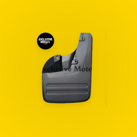 Right hand Front Mudflap for Toyota Hilux 4WD (2005-2015)