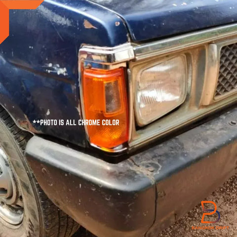Nissan Navara D21 Black Side Corner Turn Signal Light (86-92)