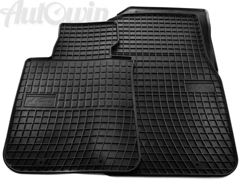 Volkswagen Touran Rubber Black Floor Mats (2015)