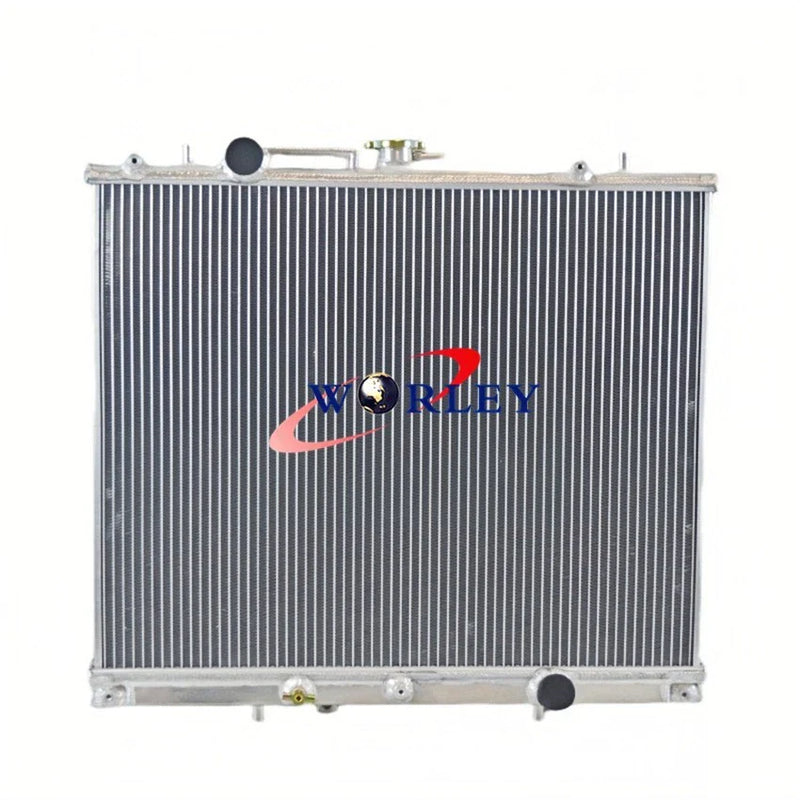Mitsubishi Triton 2.8L Turbo Diesel Aluminum Radiator (1996-2006)