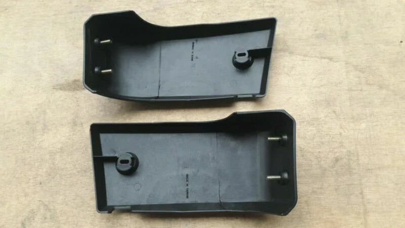 Toyota Hilux Pickup LN50 LN60 Front Bumper Ends 2 x Black (1984-1988)