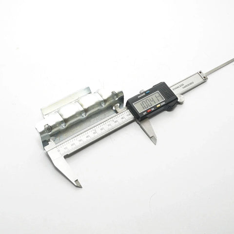 Isuzu D-Max Chevrolet LUV 2002-2012 Rear Tail gate Hinge Set