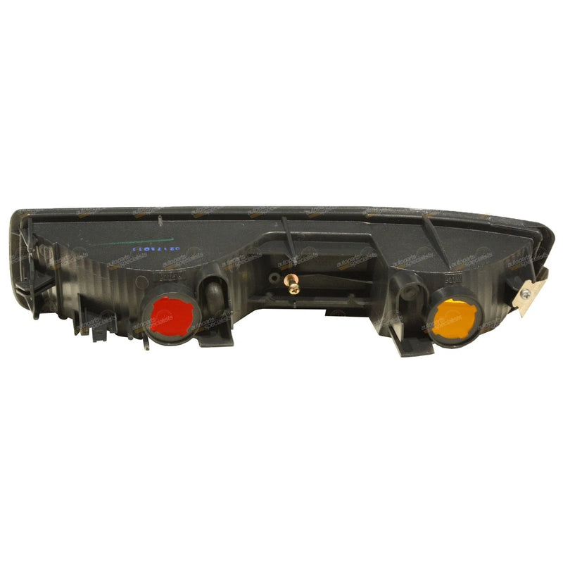 Mitsubishi Pajero NM LH Rear Bar Indicator Light Lamp (2000 - 2002)
