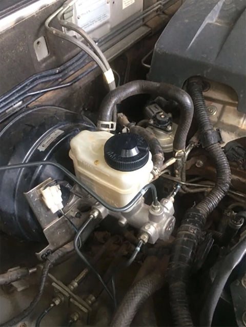 Ford Ranger Brake Master Cylinder Cap (1998-2002)