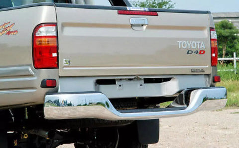 Toyota Hilux MK4 2 x Rear Tail Light Lamps (2003-2004)