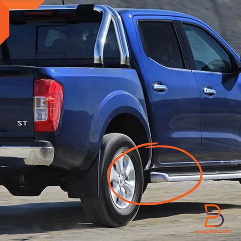 Nissan Navara D23 Genuine  Rear Side Step End Caps (2014-2023)
