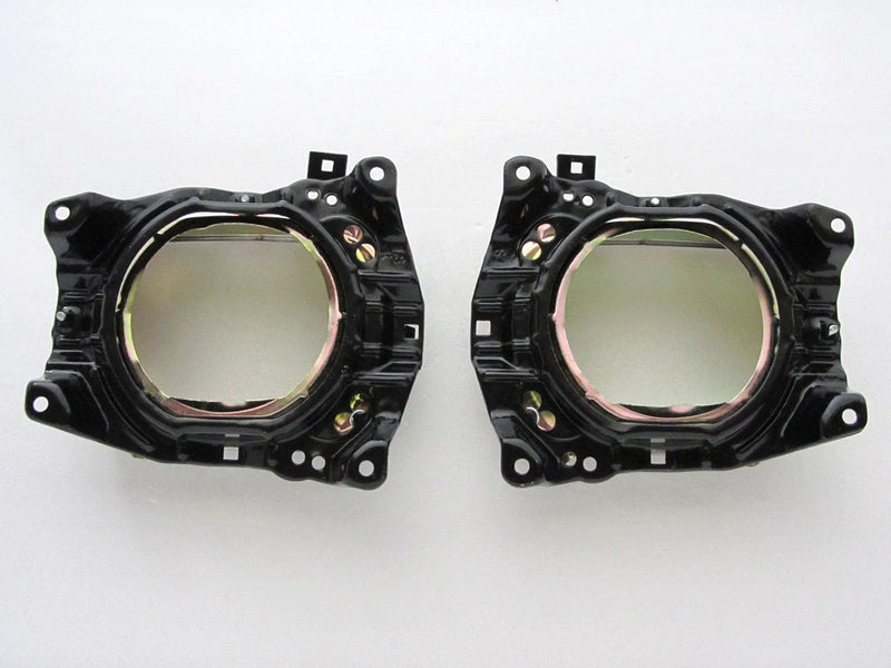 Toyota Hilux RN40 LN40 LN46 (1978-1983) - 2 x New Headlight Bucket