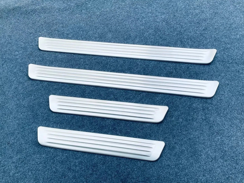 Toyota Prius 4 x pcs Steel Outer Door Sill Scuff Plate Cover Trim (2023-2024)