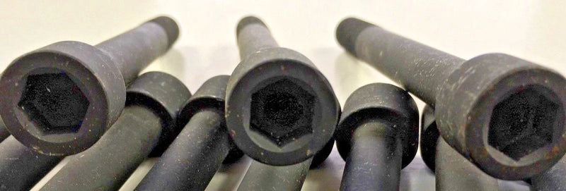 Mitsubishi Pajero HEAD GASKET & BOLTS