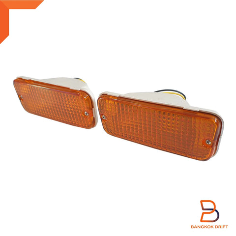 Toyota Hilux Ute Amber Front Bumper Turn Signal Light (1978-1981)