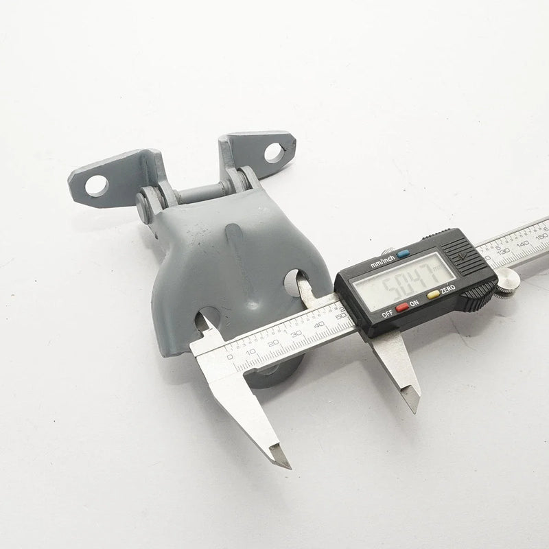 Mitsubishi Colt 1988-1992 Front Door Hinge Set