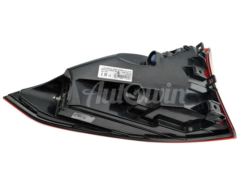 Porsche Cayenne (2014-2017) Genuine OEM LED Taillight Right Side