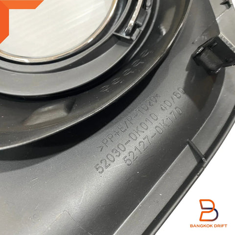Toyota Hilux Ute Black Fog Lamp Cover Chrome Trim (2015-2020)