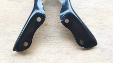 Toyota Hilux (2001-2005) LH + RH Bumper Bar Bracket