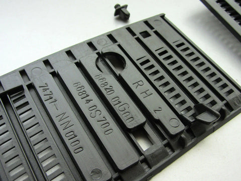 Nissan Navara D21 Wiper Cowl Grill with Clips (1992-1997)