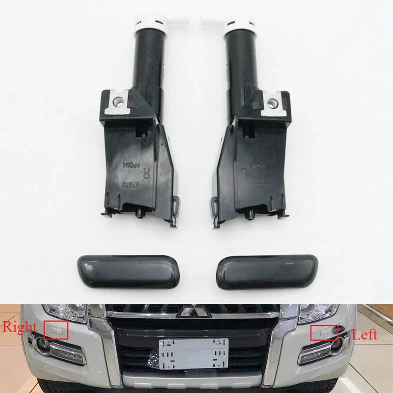 Mitsubishi Pajero Shogun Headlight Washer Nozzle With Cover (2006–2016)