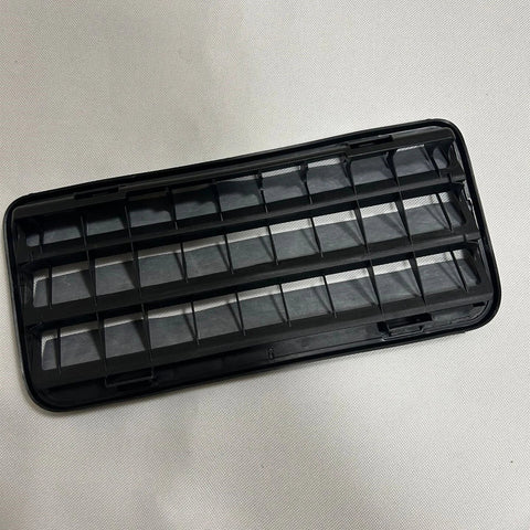 Tesla Model 3 / Y Rear Bumper Vent Air Extractor Protector (2017–2023)