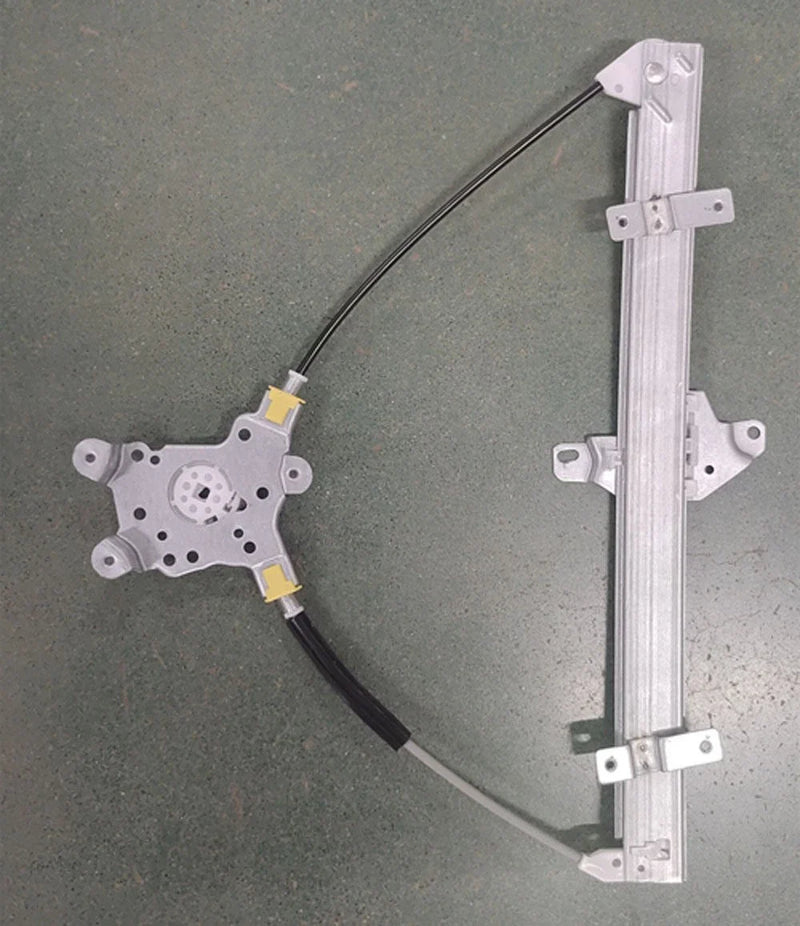 Mitsubishi Outlander Front Right Window Regulator Without Motor (2002–2006)