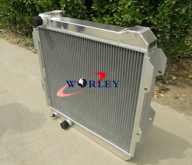 Toyota Hilux LN85 LN60 LN61 LN65 3 Row Radiator & Fan (1984-1991)
