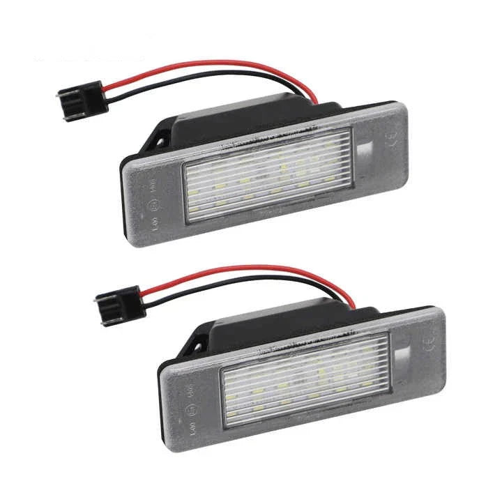 Infiniti Q50 White LED License Plate Light (2014–2017)