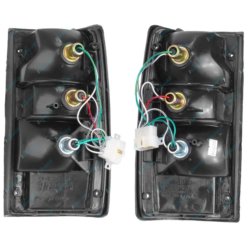 Toyota Hilux LN106 LN107 LN111 RN105 RN106 RN110 2 x Rear Tail Lamps Lights
