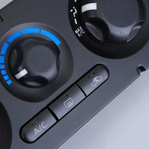 Nissan Pickup Front/Rear Use AC Panel Switch